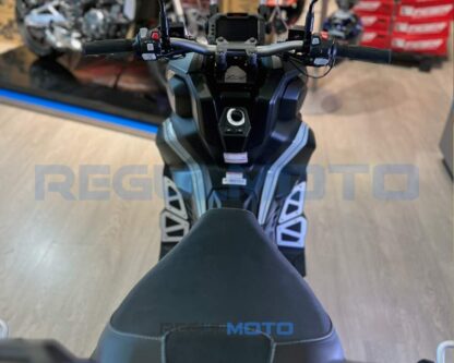 Скутер Regulmoto XDV ADVENTURE 300CC в комплекте с кофрами (LJ300T-18) EFI — изображение 4